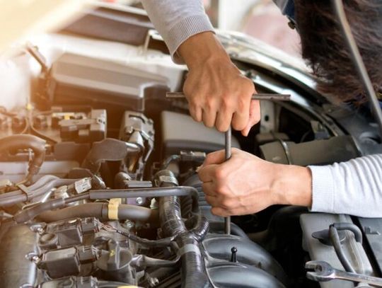 Co powinieneś wiedzieć o zakupie tanich części do samochodów?