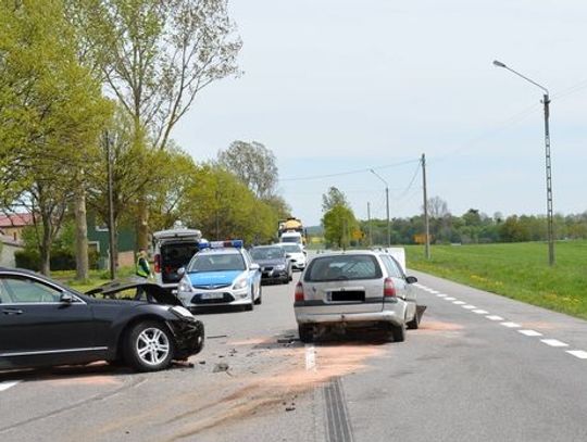 Czołowe zderzenie na DK6