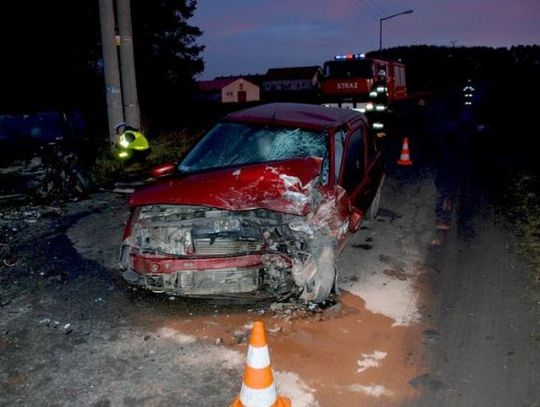 Czołowe zderzenie w Zbychowie