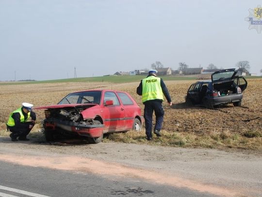 Cztery osoby ranne w w wypadku pod Czerskiem