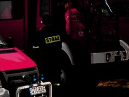  Czy doszło do podpalenia? Dym z klatek schodowych na Jagiełły