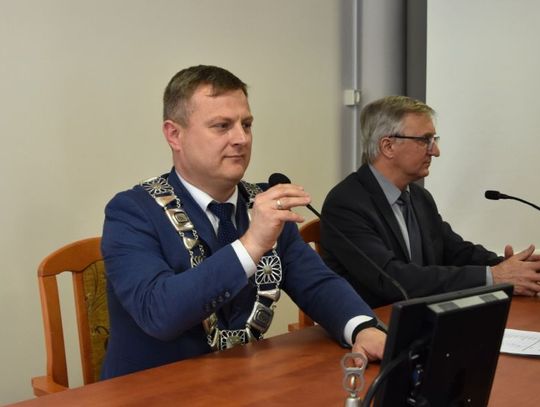 Czy Rada Powiatu Tczewskiego odwoła swojego Przewodniczącego Krzysztofa Kordę?