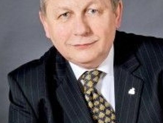 Czyż nie mamy tu zdrady ideałów? 