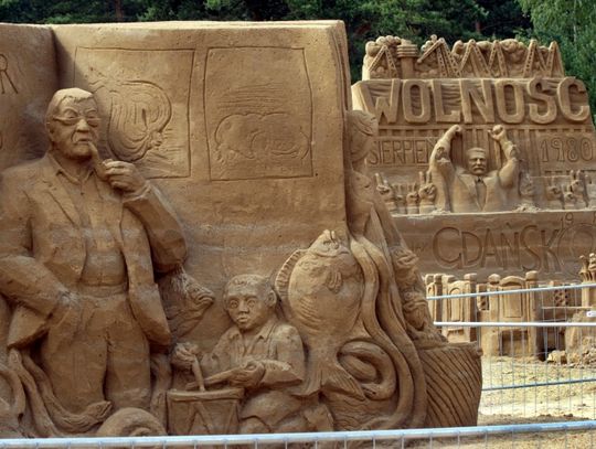 Darmowa fotka z Wałęsą na plaży 