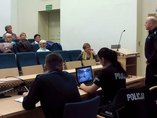 Debata społeczna z seniorami