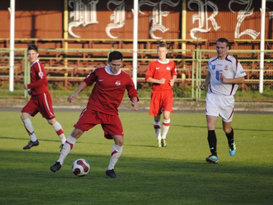 Derbowe emocje - szczęśliwe zwycięstwo Gryfa w Pelplinie
