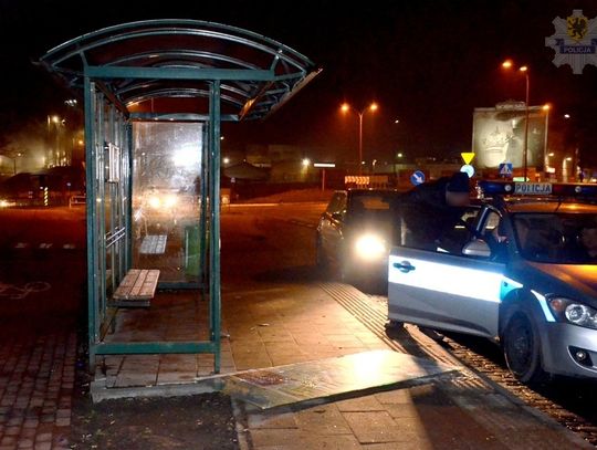 Dewastował wiatę przystankową. Wpadł na gorącym uczynku 