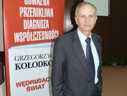 Dlaczego jest tak, jak jest? Otworzyć ludziom oczy