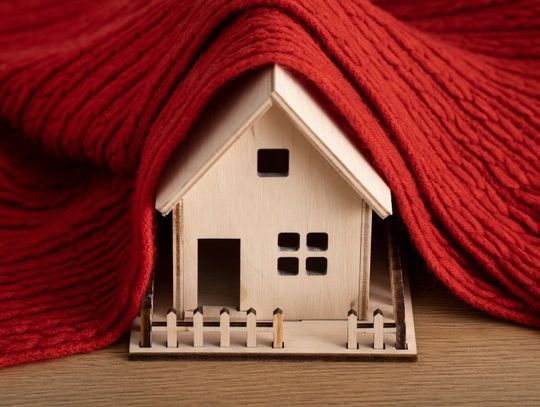 Dlaczego warto wybrać płyty PIR do ocieplania poddasza?