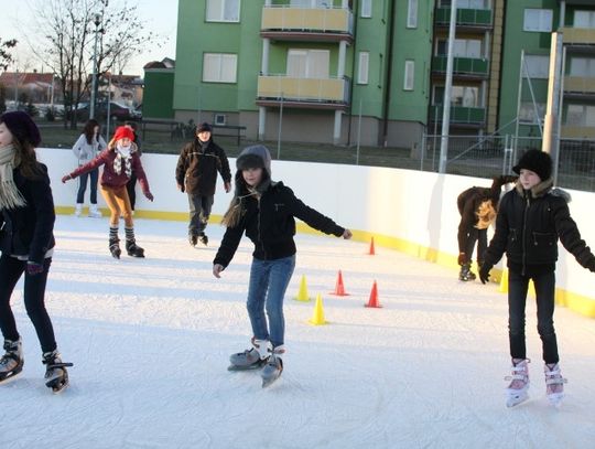 Doskwiera brak lodowiska