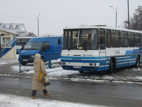 Drogowcy dmuchają na zimne. Tony soli i piasku