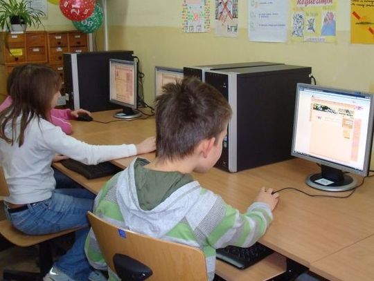 Duże zainteresowanie programem Cyfrowa Szkoła