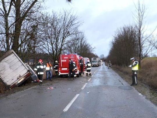 Dwie czołówki z drzewem! Policja wyjaśnia okoliczności wypadków