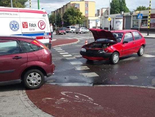 Dwie osoby ranne we wczorajszym wypadku na Czyżykowie