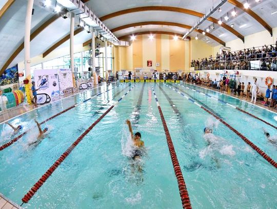 Dwublokowe zawody, goście specjalni m.in. olimijczyk i konkurencje w płetwach