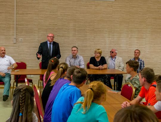 Dzieci z Solecznik na wakacjach dzięki lotnikom