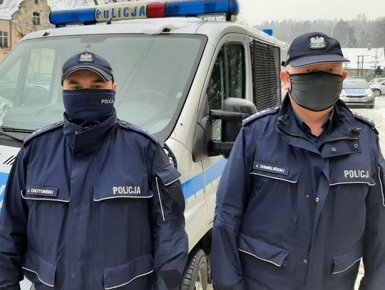 Dzielnicowi w ostatniej chwili uratowali nastolatkę