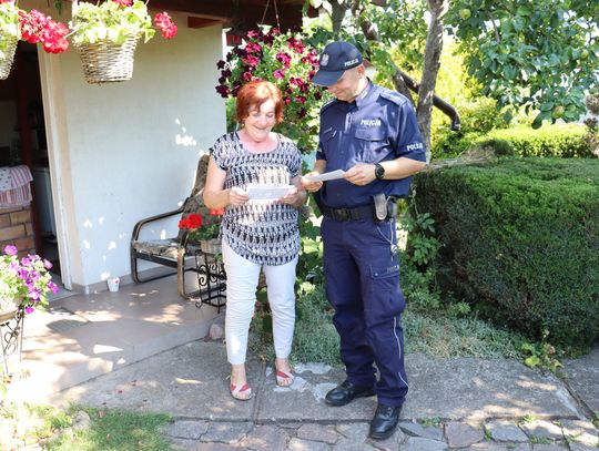 Dzielnicowy radził działkowcom, jak zabezpieczać swoje ogródki