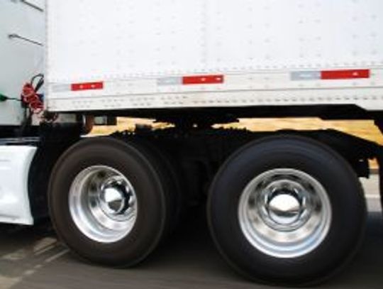 Dziurawili zbiorniki aut by kraść z nich paliwo