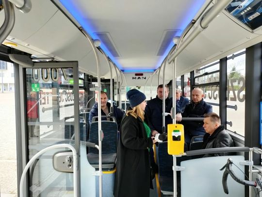 Elektryczny autobus testowy MAN. Cicha i ekologiczna elegancja z zasięgiem do 550 km