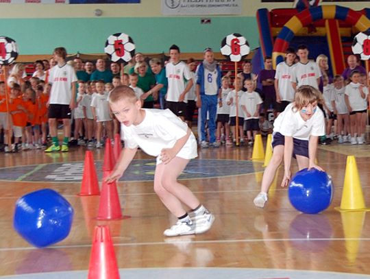 Euro 2012 starogardzkich maluchów. Od Przedszkola do Londynu - turniej sportowo-rekreacyjny przedszkolaków