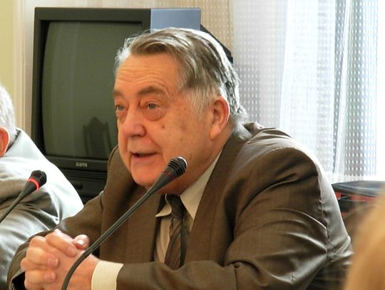 FELIETON: Francuski dziennikarz: Polska ratuje dziś Europę!