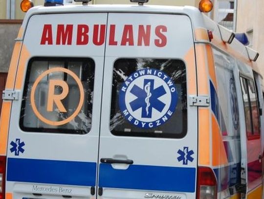 Fordem w drzewo w Długim Polu, ranny w szpitalu