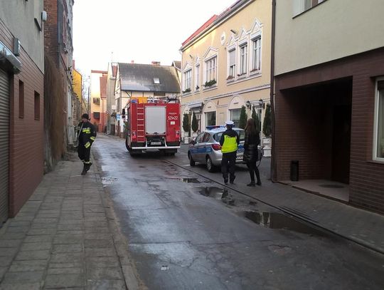 FOTO: Policyjna akcja poszukiwawcza na starogardzkim Rynku