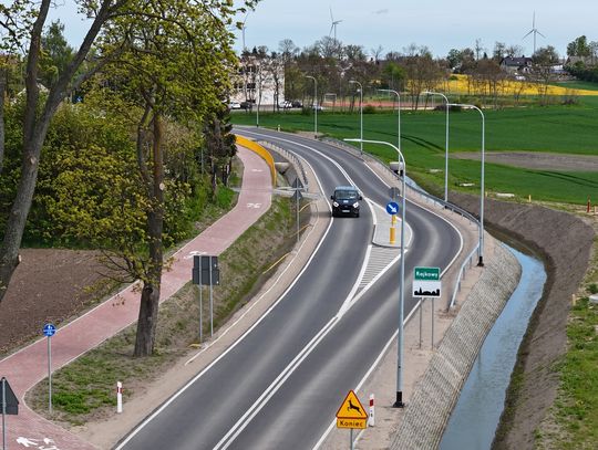 [FOTO] Zakończono rozbudowę drogi wojewódzkiej 230 w Rajkowach!