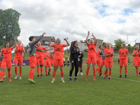 [GALERIA ZDJĘĆ] Nokautujący cios w ostatniej minucie!  Pogoń Tczew – Środa Wielkopolska 2 – 1