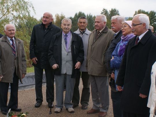 GODNOŚĆ: Haniebna  zamiana ciał prezydenta Kaczorowskiego  i Anny Walentynowicz