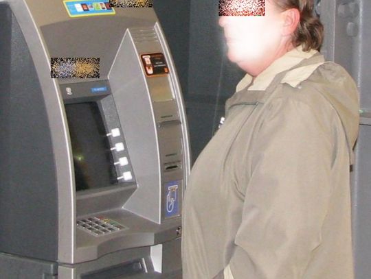 Gosposia okradła pracodawców