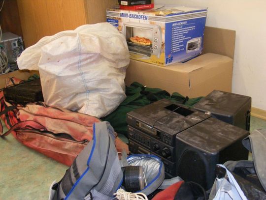 Grabili po pożarze mieszkania pogorzelców