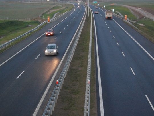 Hałaśliwe i uciążliwe sąsiedztwo. Mieszkańcy skarżą się na sąsiedztwo autostrady A-1