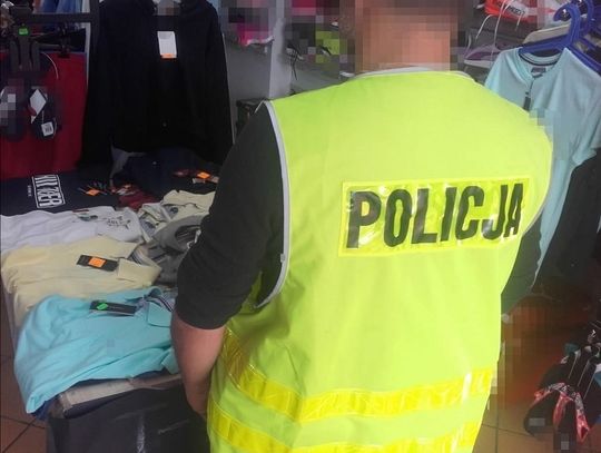 Handlowali podróbkami, teraz odpowiedzą za to