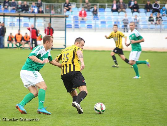 Hat-trick Adama Reise
