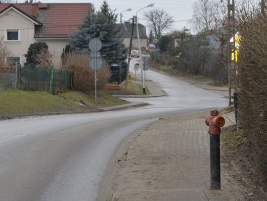 Hydrant zawalidroga? Nie tylko. Niepozorne urządzenie zagraża bezpieczeństwu