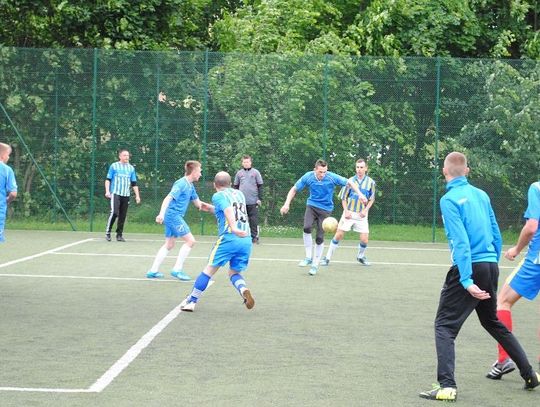 II liga - ALPN. Na czele bez zmian 