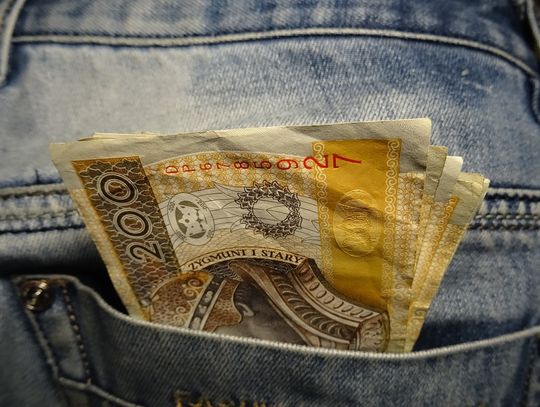 Ile zarabiają tczewscy prezesi na tle innych miast? Sprawdziliśmy