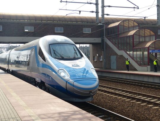 Interwencja w ministerstwie. Połączenia Pendolino wrócą już w kwietniu?