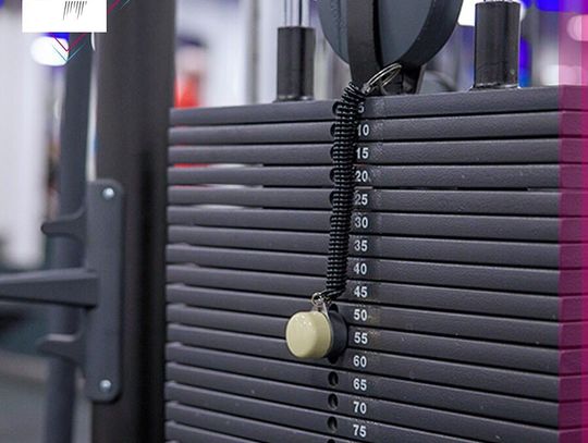 Jak korzystać z maszyn na siłowni?