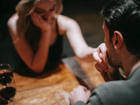 Jak rozpoznać zdradę partnera? 