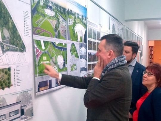 Jak w Pelplinie zagospodarować ten teren? Urząd Miasta pyta mieszkańców