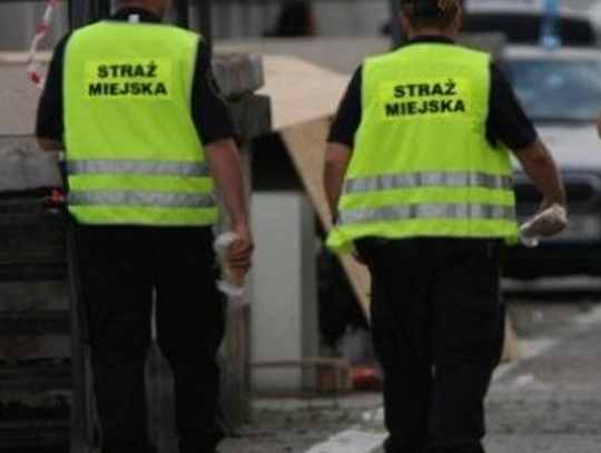 Już w niedzielę referendum w Pelplinie! Ocalą czy zlikwidują Straż Miejską?