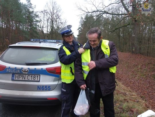 Kamizelki odblaskowe dla mieszkańców Gminy Ryjewo