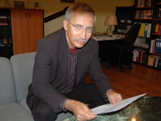 Katastrofa pod Smoleńskiem. "Rząd wpadł w pułapkę raportu MAK"