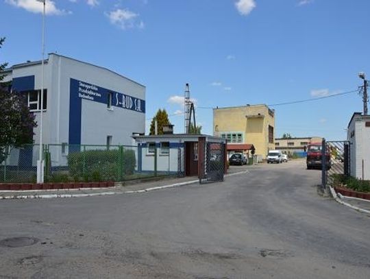 Kilkadziesiąt osób na bruk?! Co dalej z jedną z największych firm w Starogardzie? 