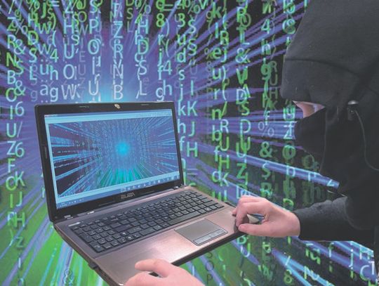 Kobiety kliknęły w nadesłane linki i straciły prawie 7 tys. złotych