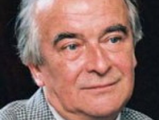 Kogo miasto uhonoruje medalem "Za Zasługi dla Starogardu Gdańskiego"?