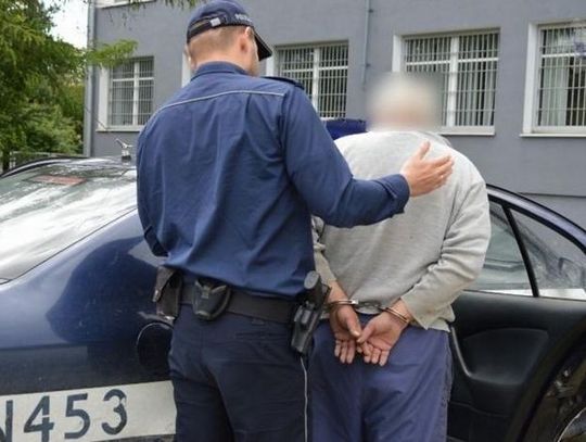 Kolejny mieszkaniec groził żonie śmiercią. 